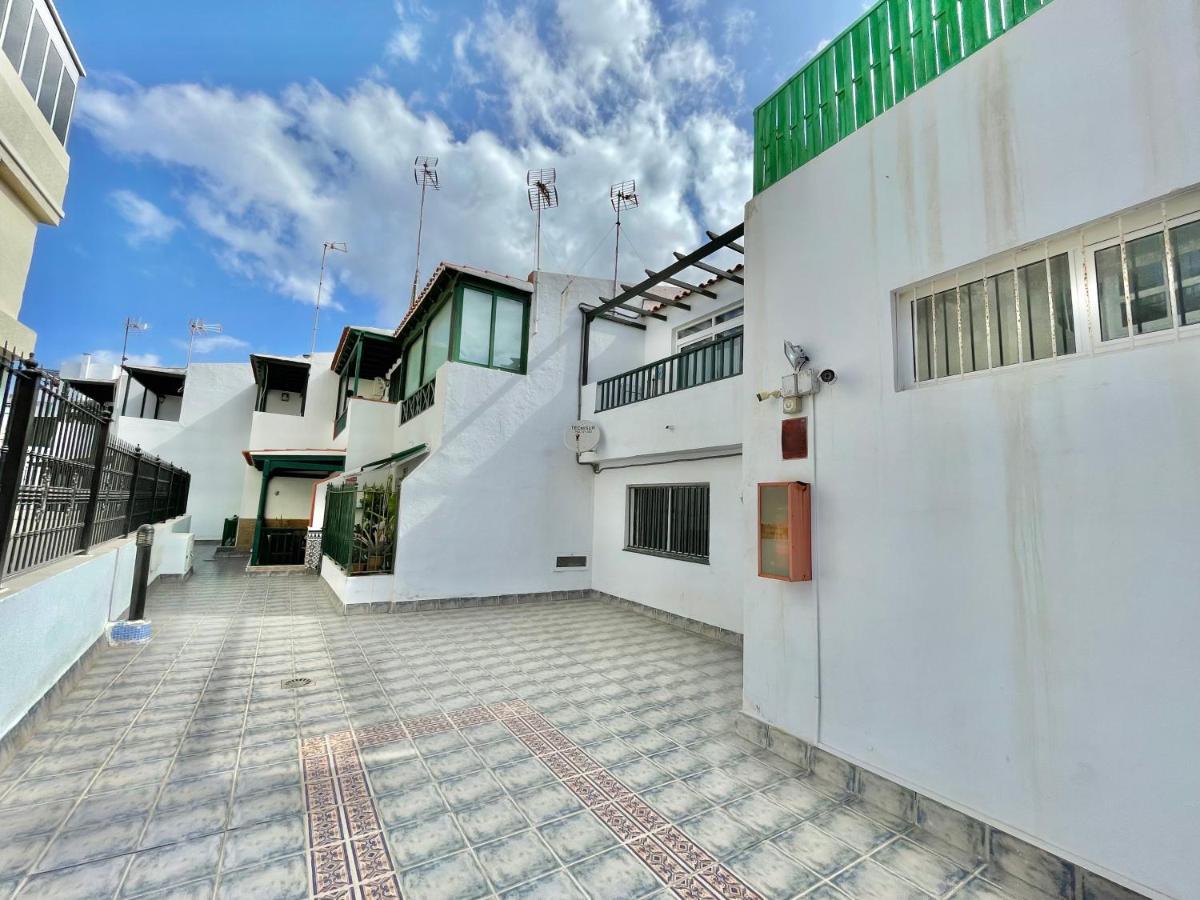 Relax Beach House Puerto de Santiago  Εξωτερικό φωτογραφία