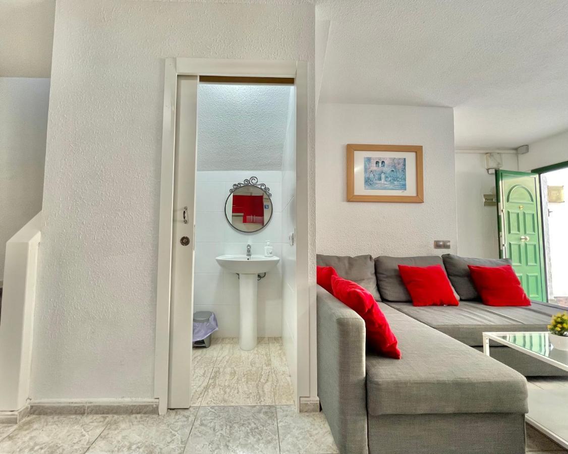 Relax Beach House Puerto de Santiago  Εξωτερικό φωτογραφία