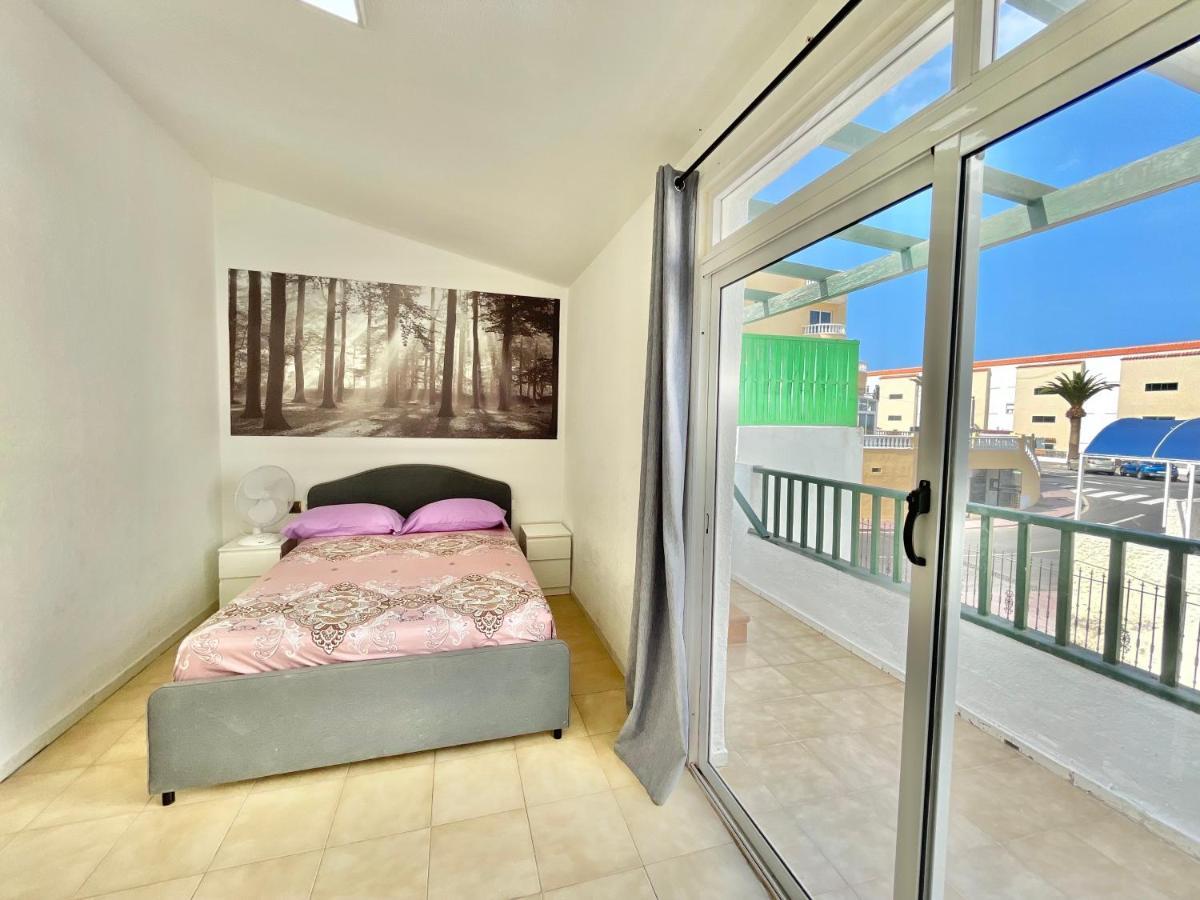 Relax Beach House Puerto de Santiago  Εξωτερικό φωτογραφία